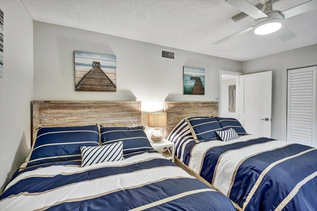 Image 19 of 25 For 6046 Peppertree Way 223b