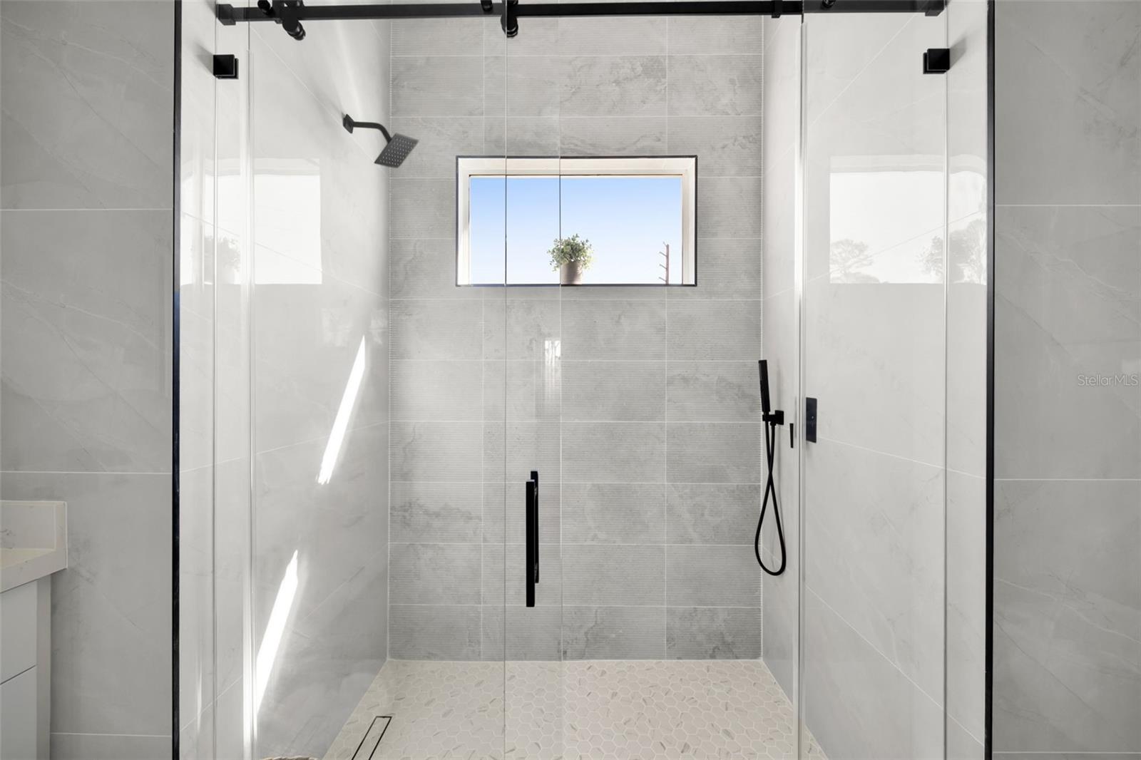 Image 27 of 54 For 27376 Notre Dame Boulevard