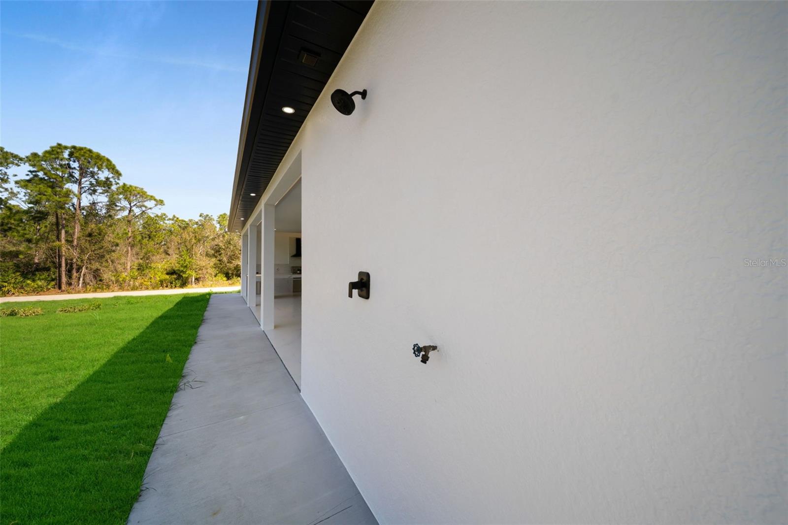 Image 48 of 54 For 27376 Notre Dame Boulevard