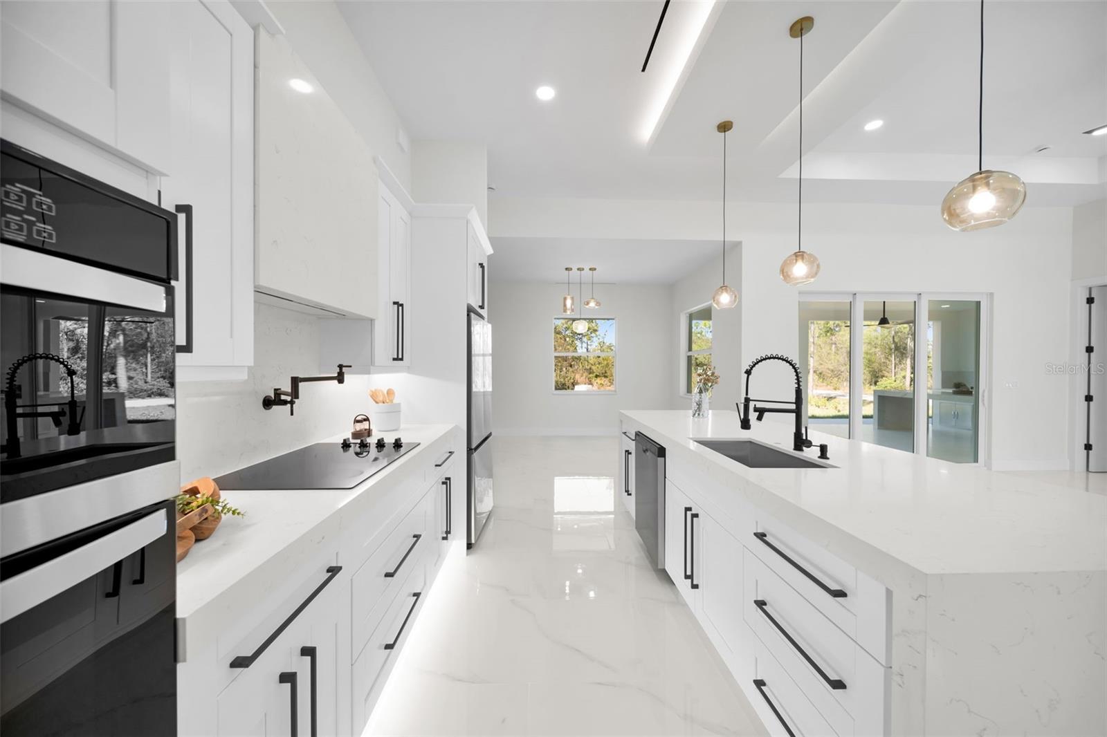 Image 7 of 54 For 27376 Notre Dame Boulevard