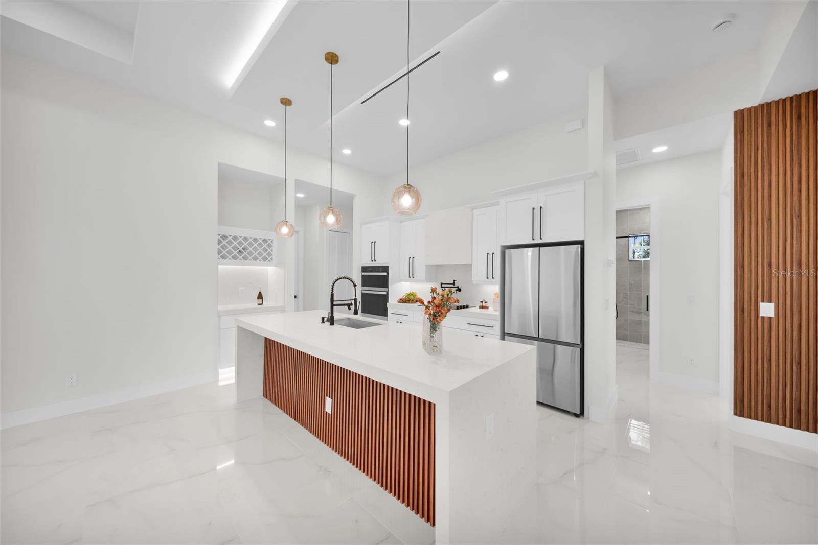 Image 8 of 54 For 27376 Notre Dame Boulevard