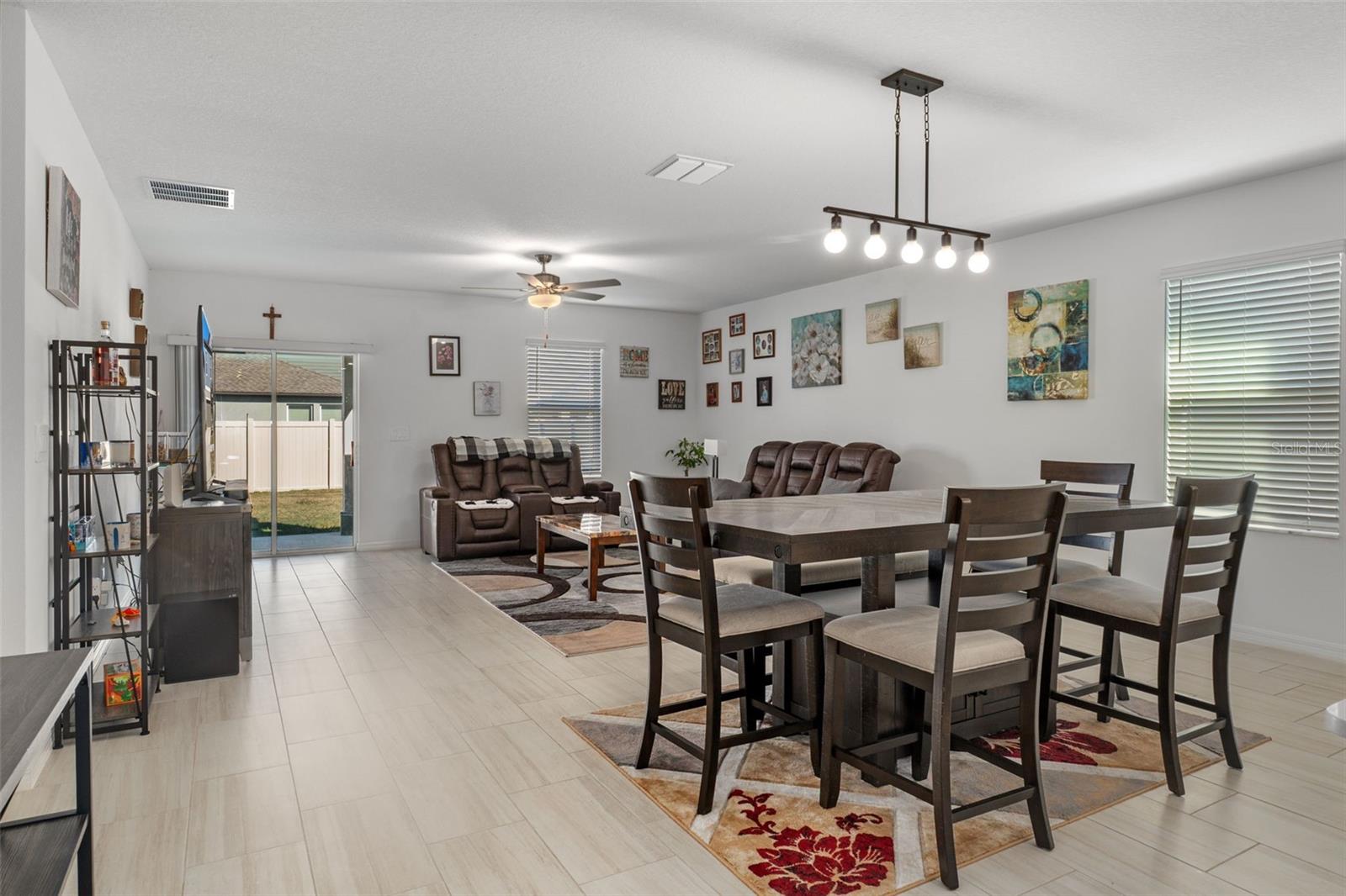 Image 14 of 59 For 22169 Calisto Way