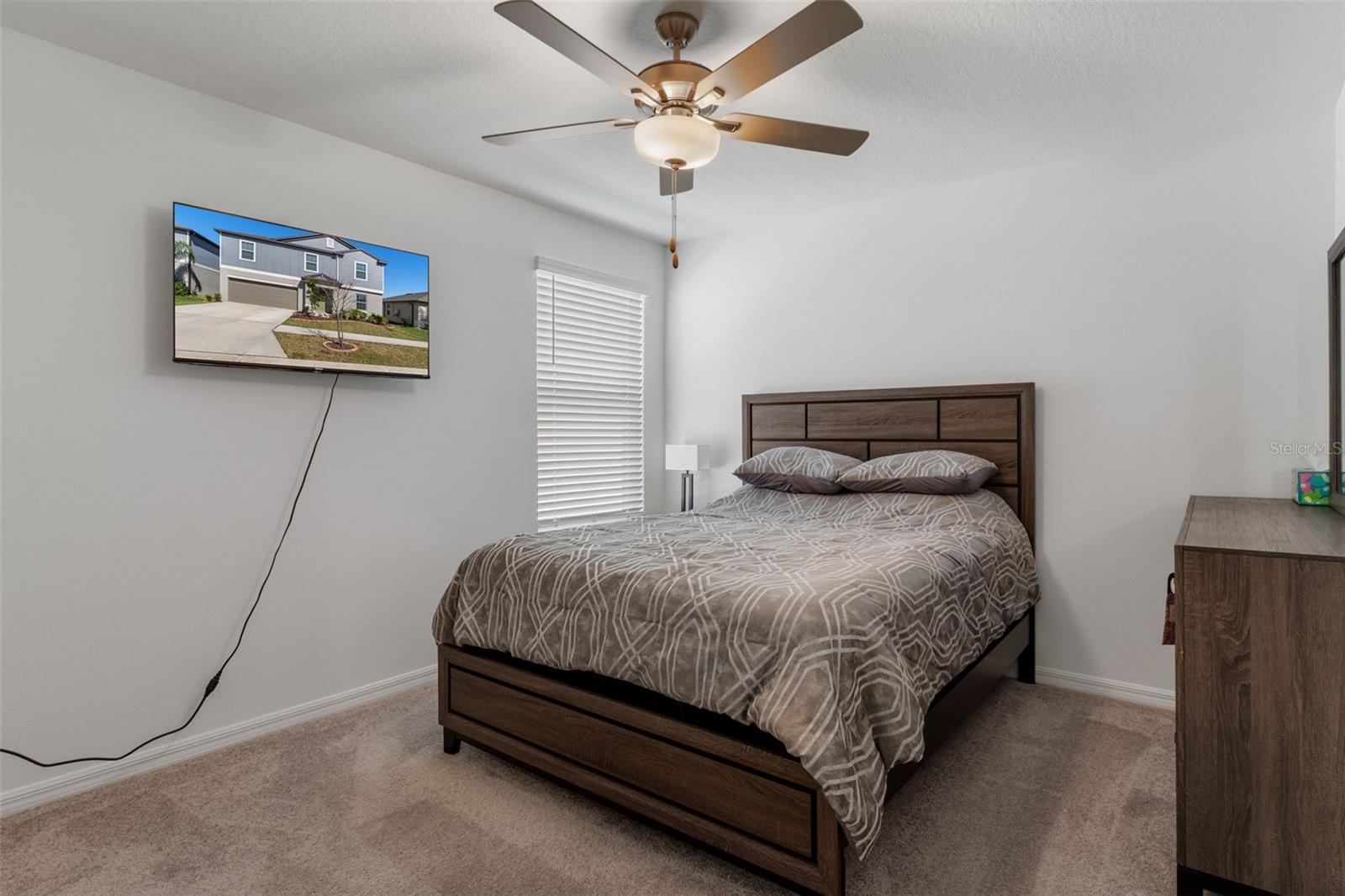 Image 37 of 59 For 22169 Calisto Way