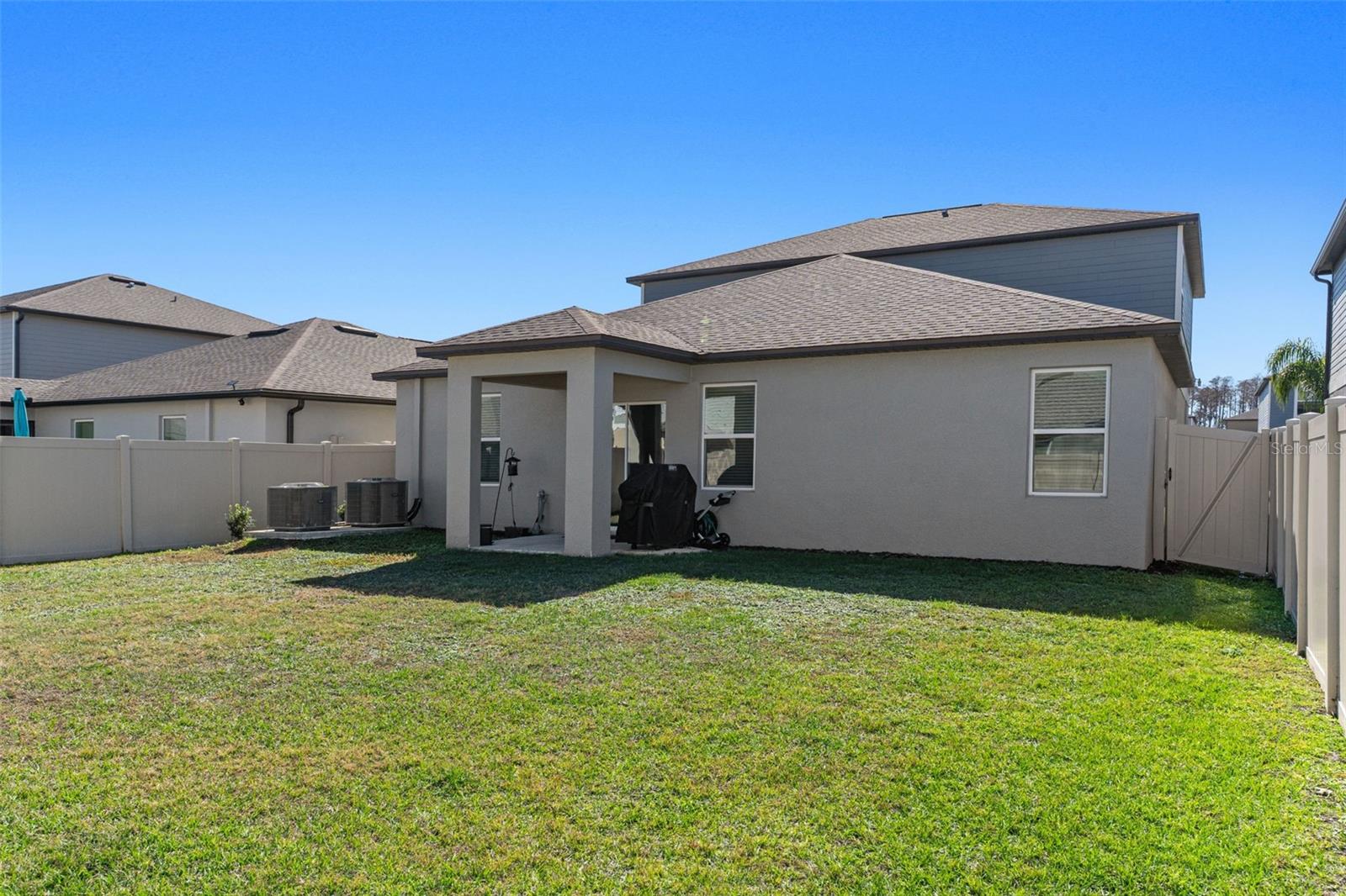 Image 47 of 59 For 22169 Calisto Way