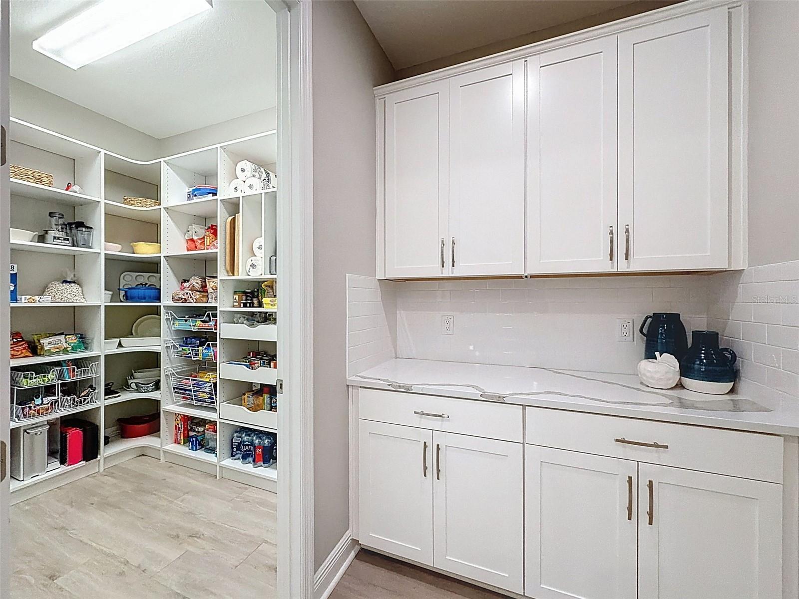 Image 15 of 56 For 4312 Burdick Loop