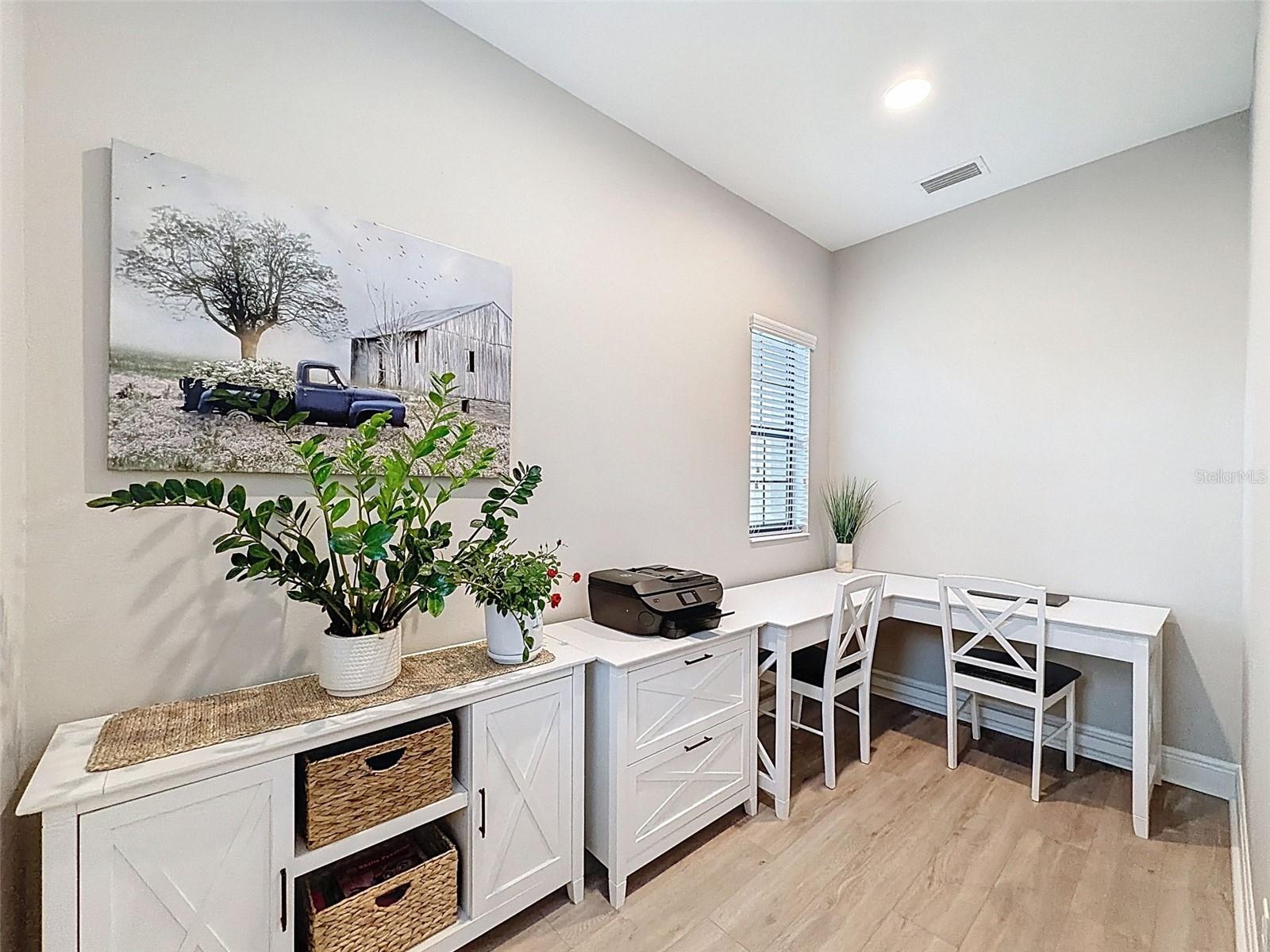 Image 19 of 56 For 4312 Burdick Loop