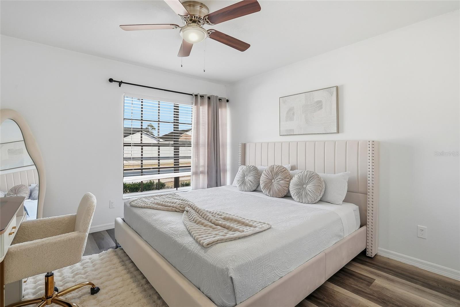 Image 21 of 47 For 9209 Camino Villa Boulevard