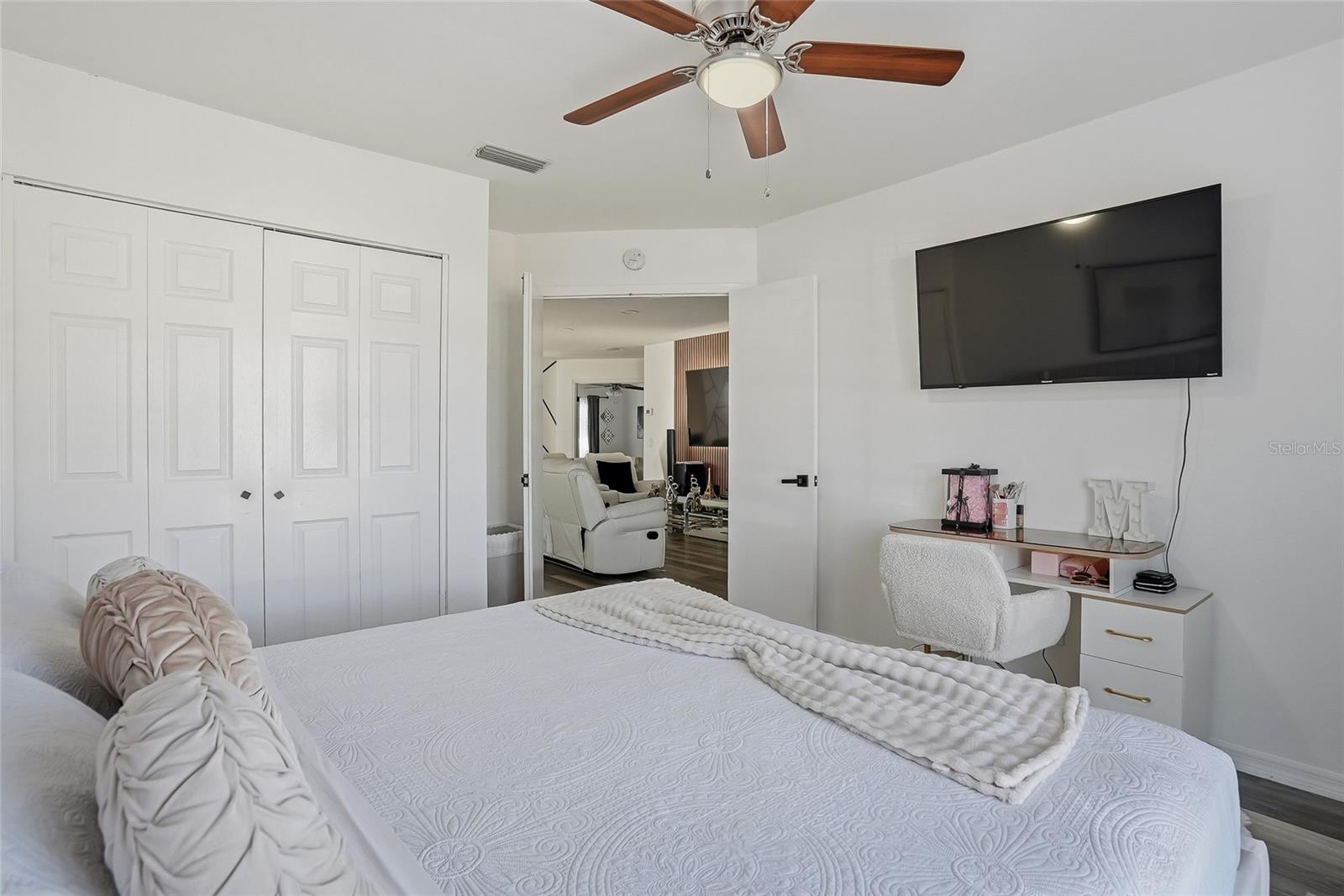 Image 22 of 47 For 9209 Camino Villa Boulevard