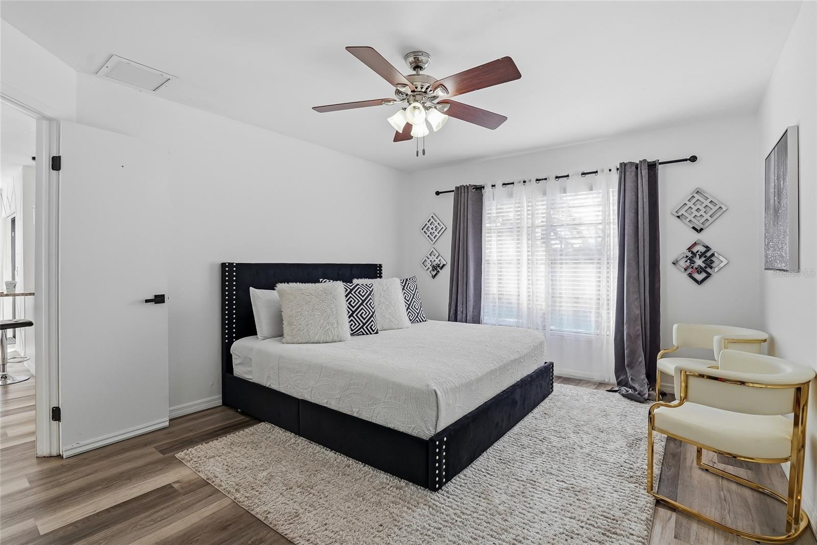 Image 31 of 47 For 9209 Camino Villa Boulevard