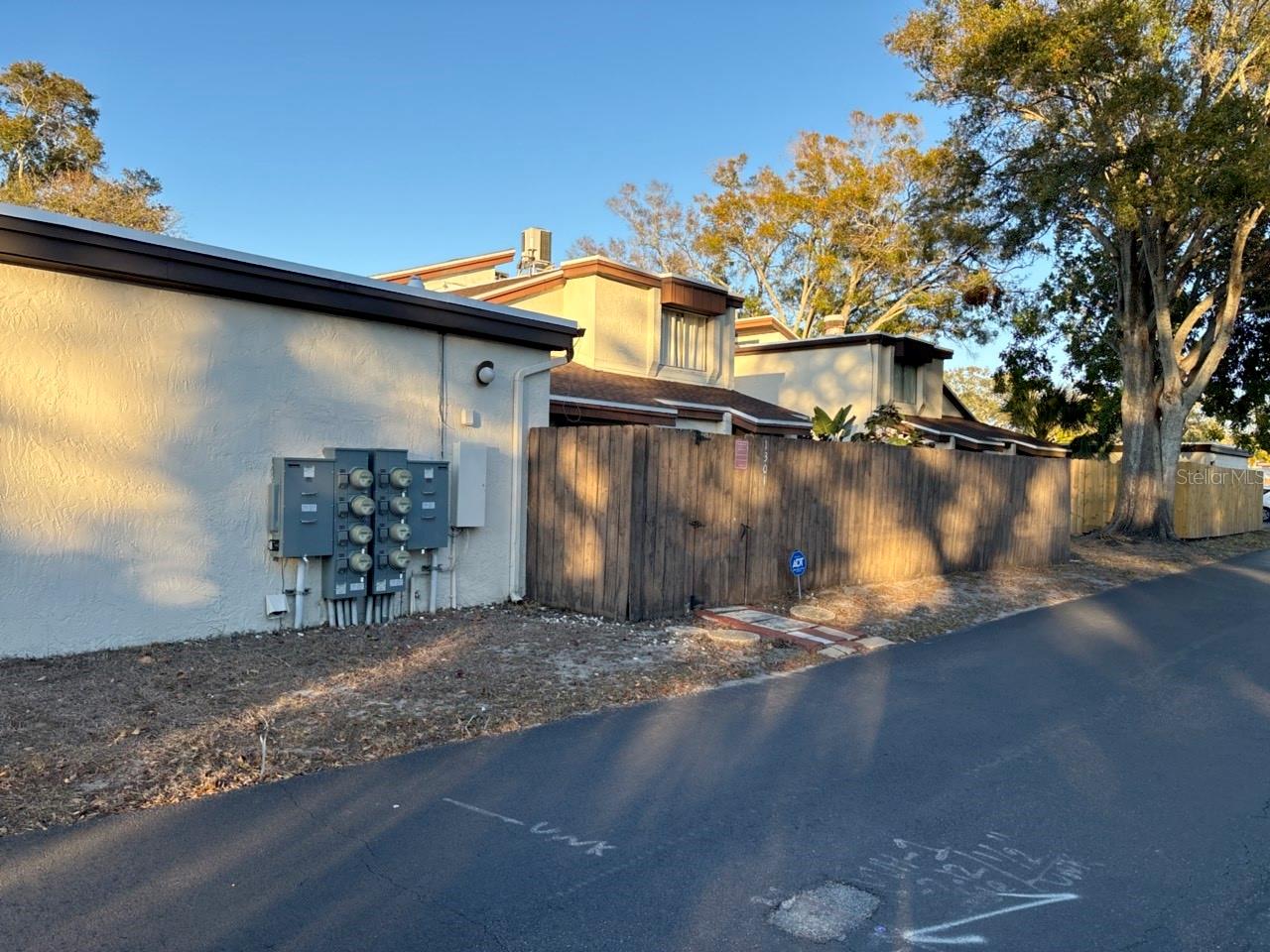 Image 7 of 19 For 1881 Hercules Avenue 1403