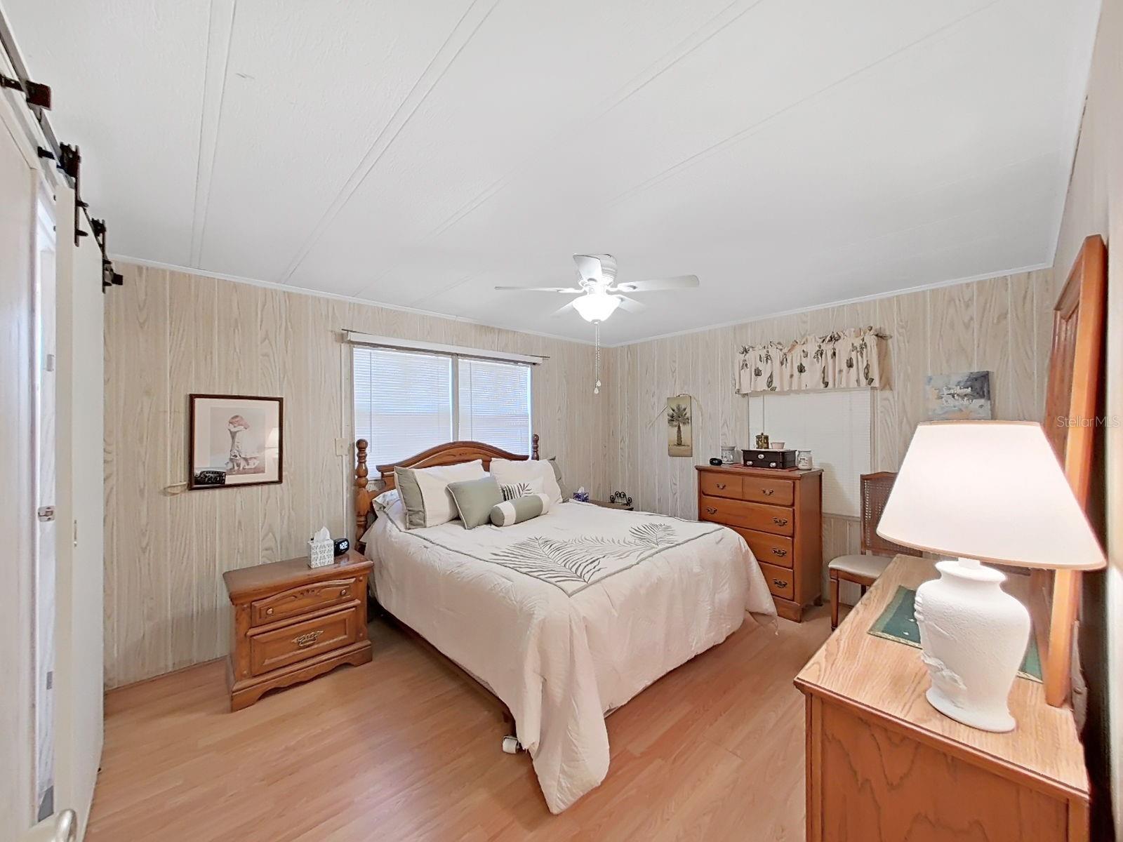 Image 11 of 20 For 12501 Ulmerton Road 140