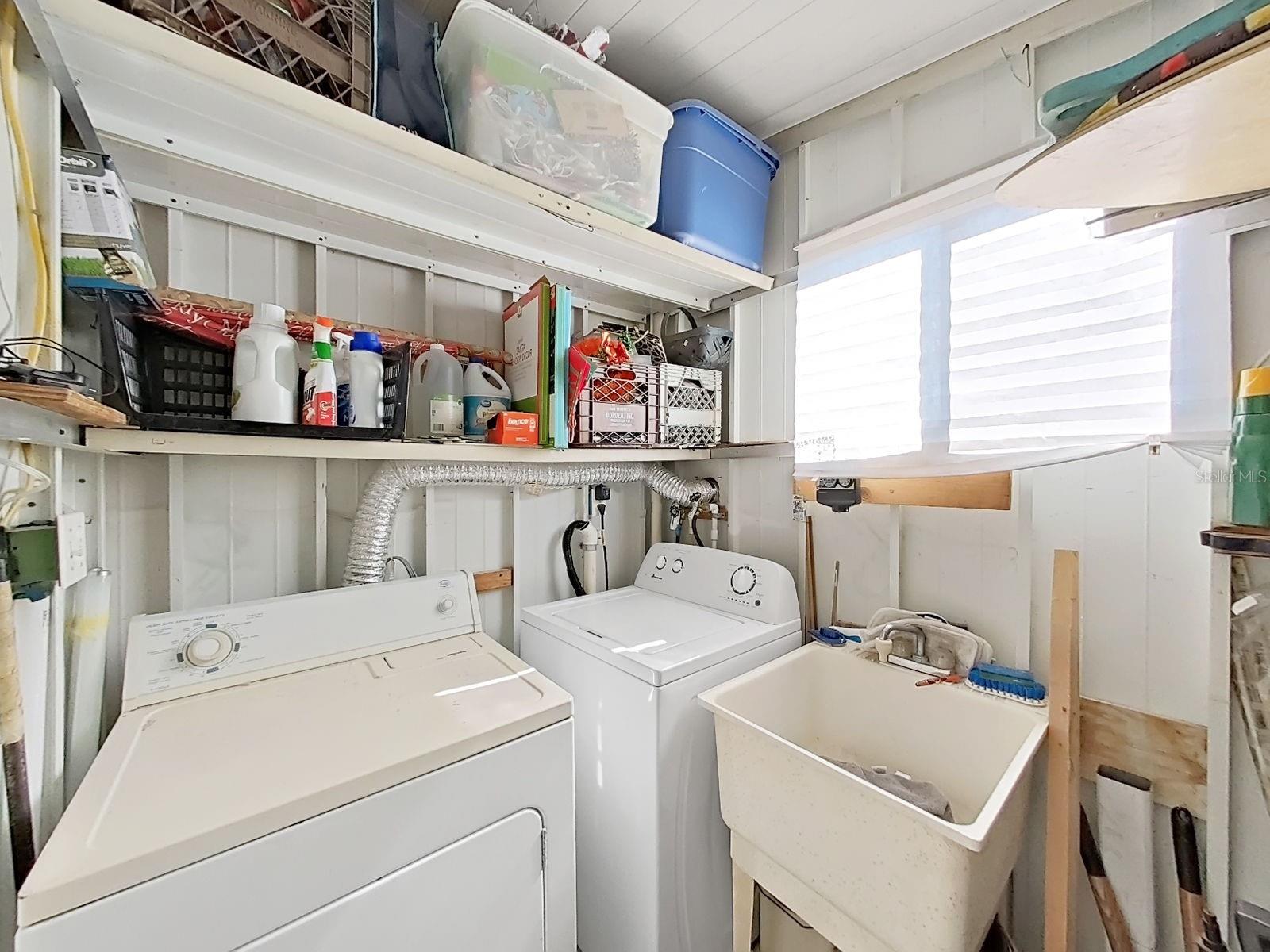 Image 17 of 20 For 12501 Ulmerton Road 140