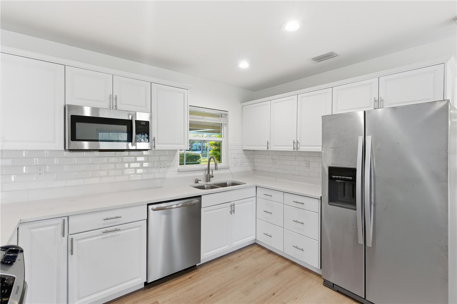 Image 17 of 50 For 327 Sunny Lane