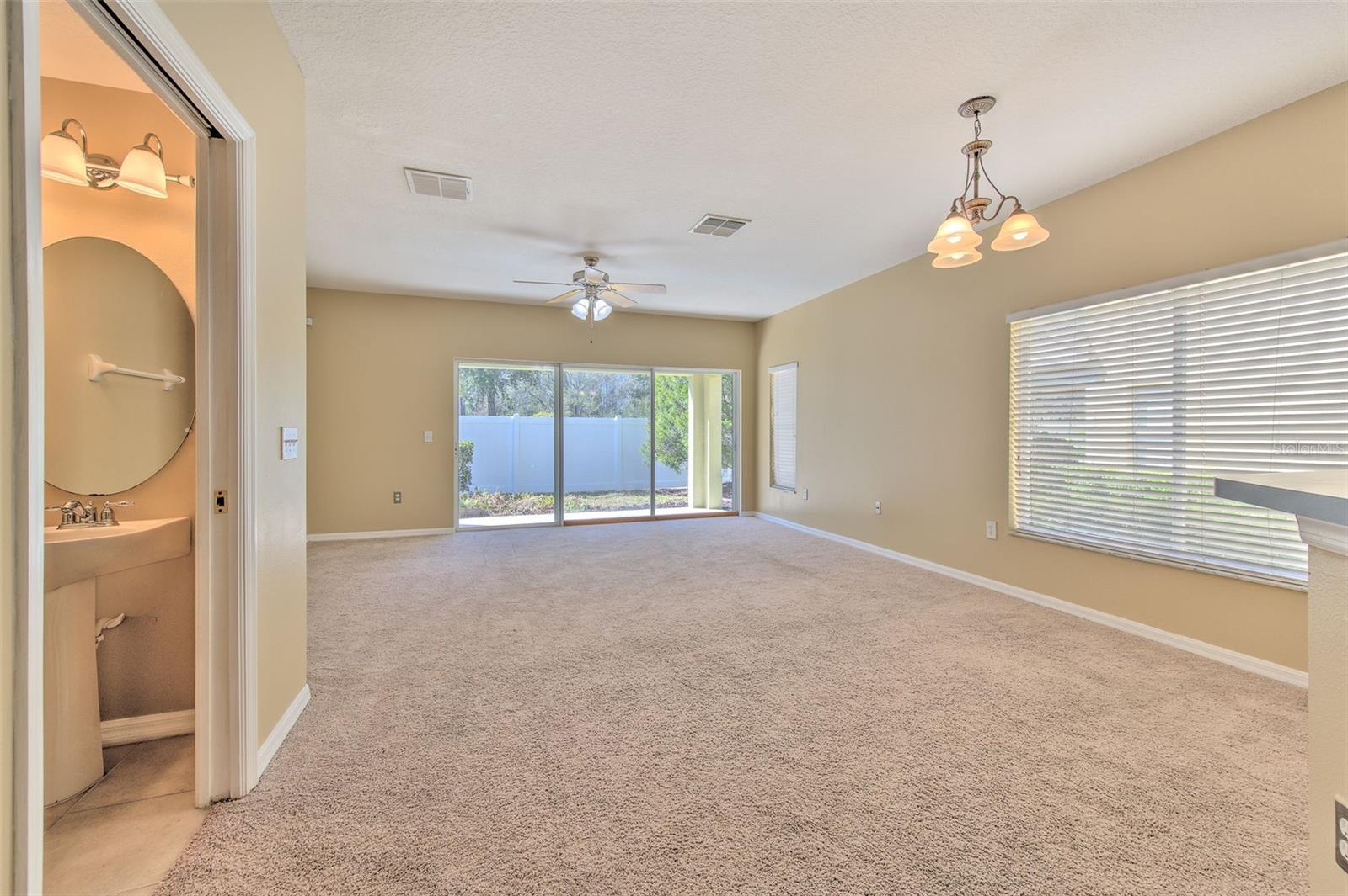 Image 9 of 33 For 20424 Needletree Drive