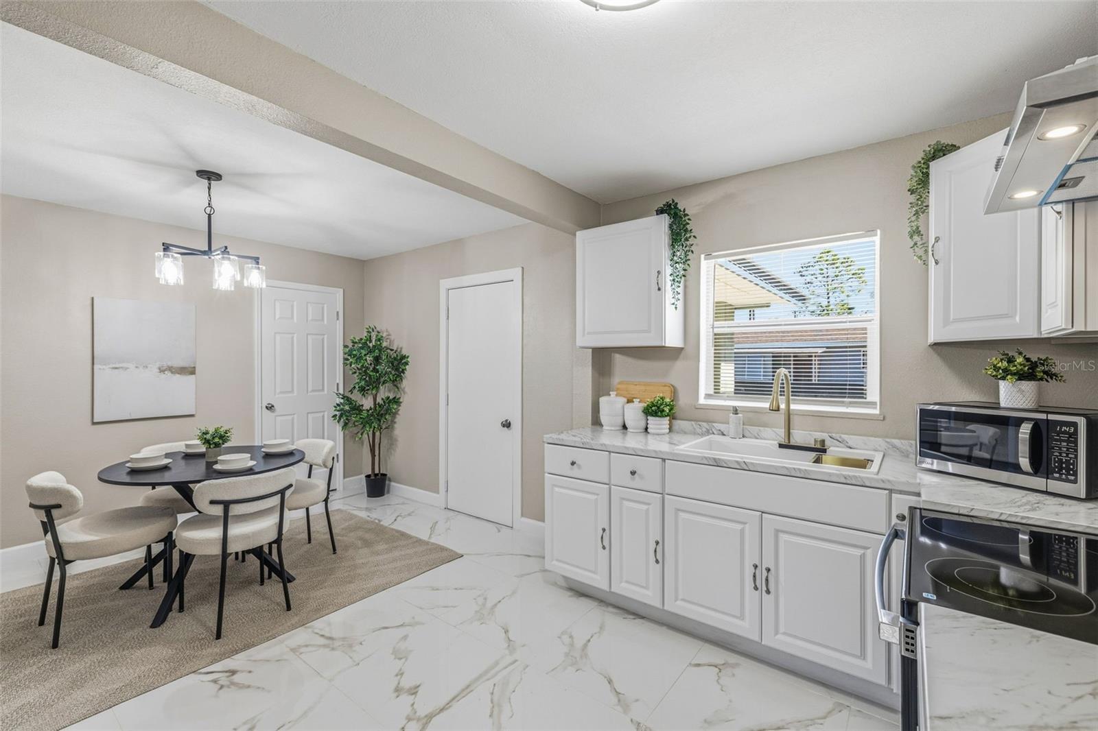 Image 8 of 26 For 613 Savannah Avenue