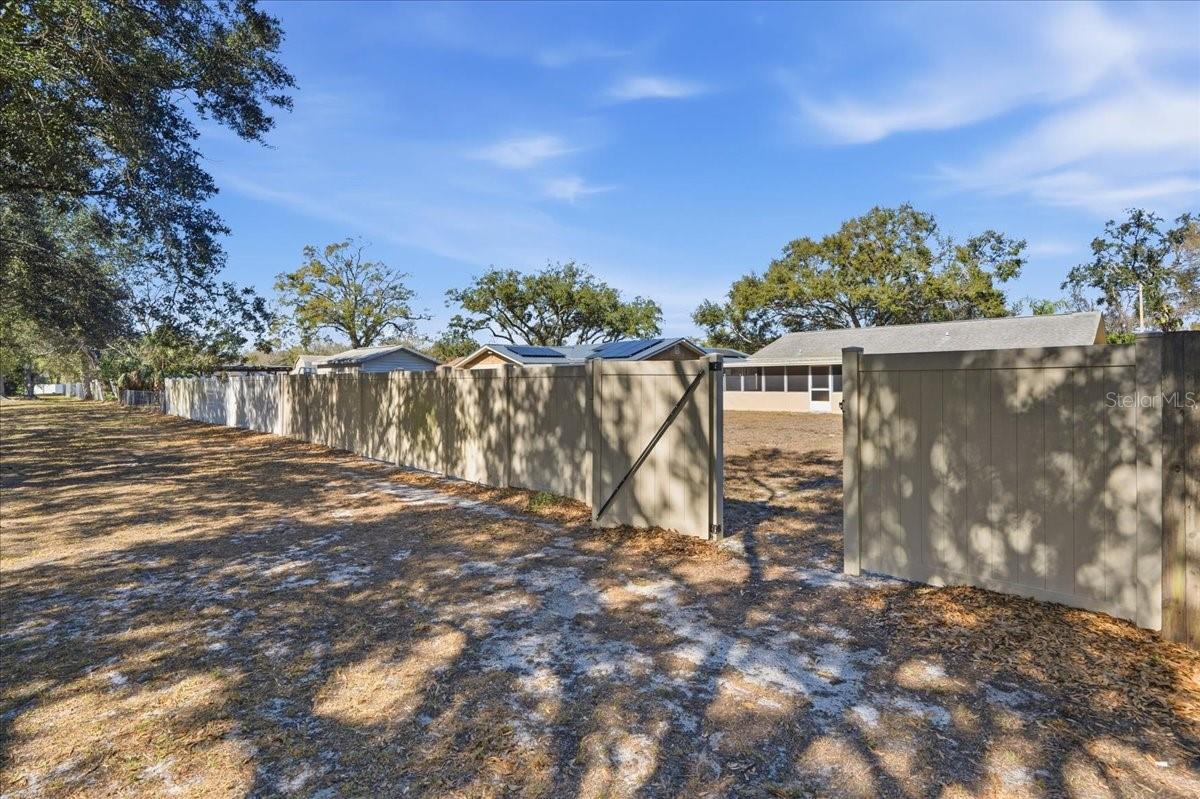 Image 26 of 30 For 6220 99th Circle N