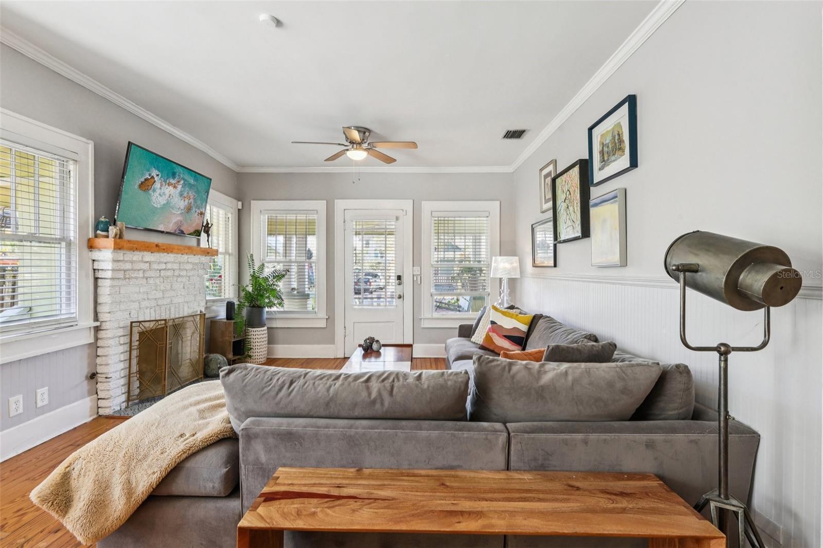 Image 14 of 66 For 921 3rd Street N