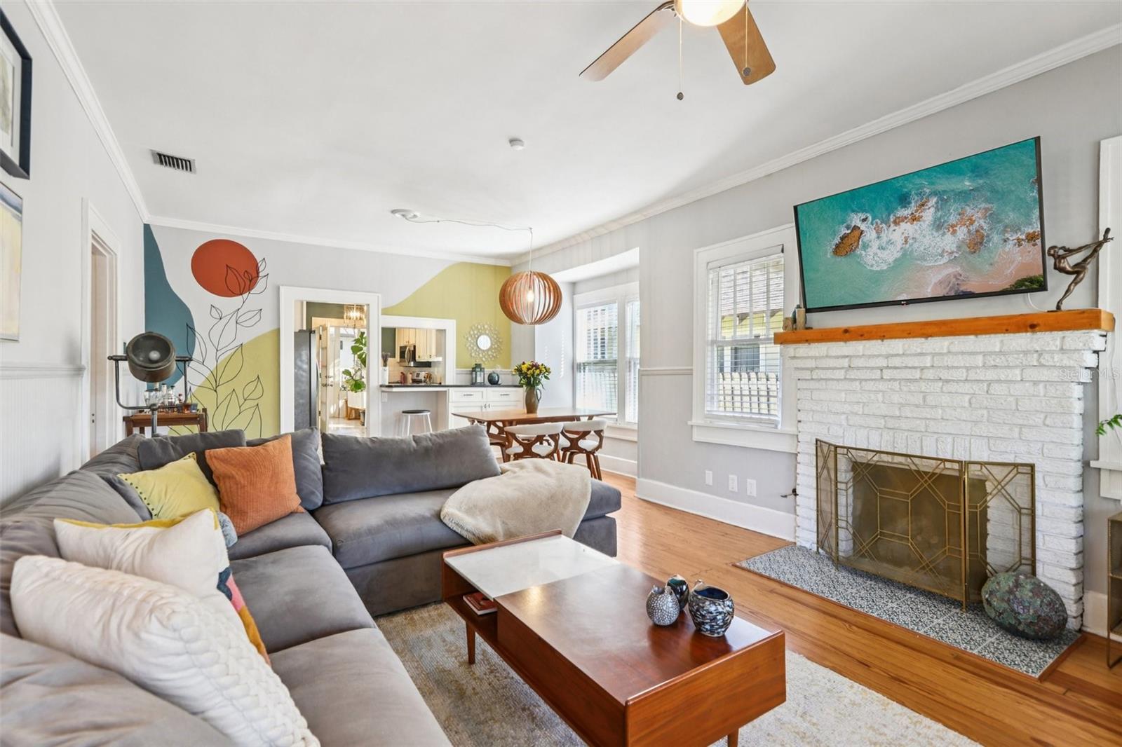 Image 19 of 66 For 921 3rd Street N