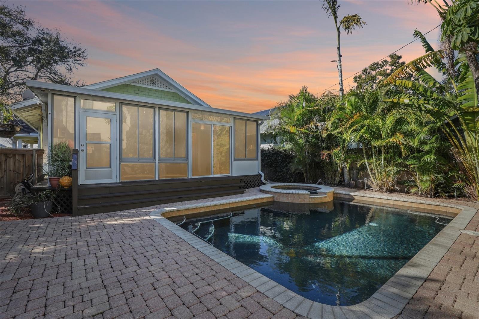 Image 2 of 66 For 921 3rd Street N