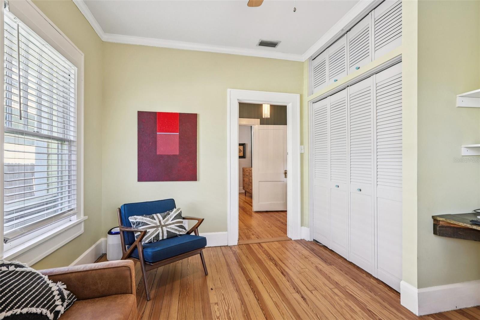 Image 32 of 66 For 921 3rd Street N