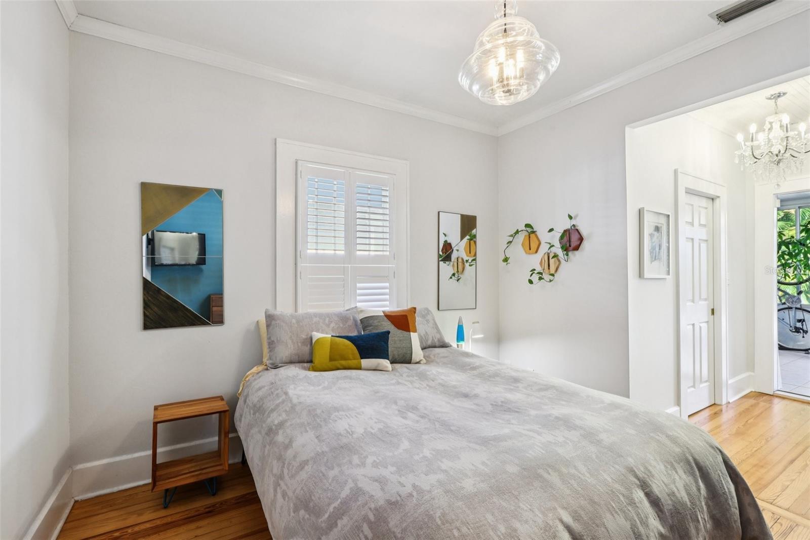 Image 35 of 66 For 921 3rd Street N