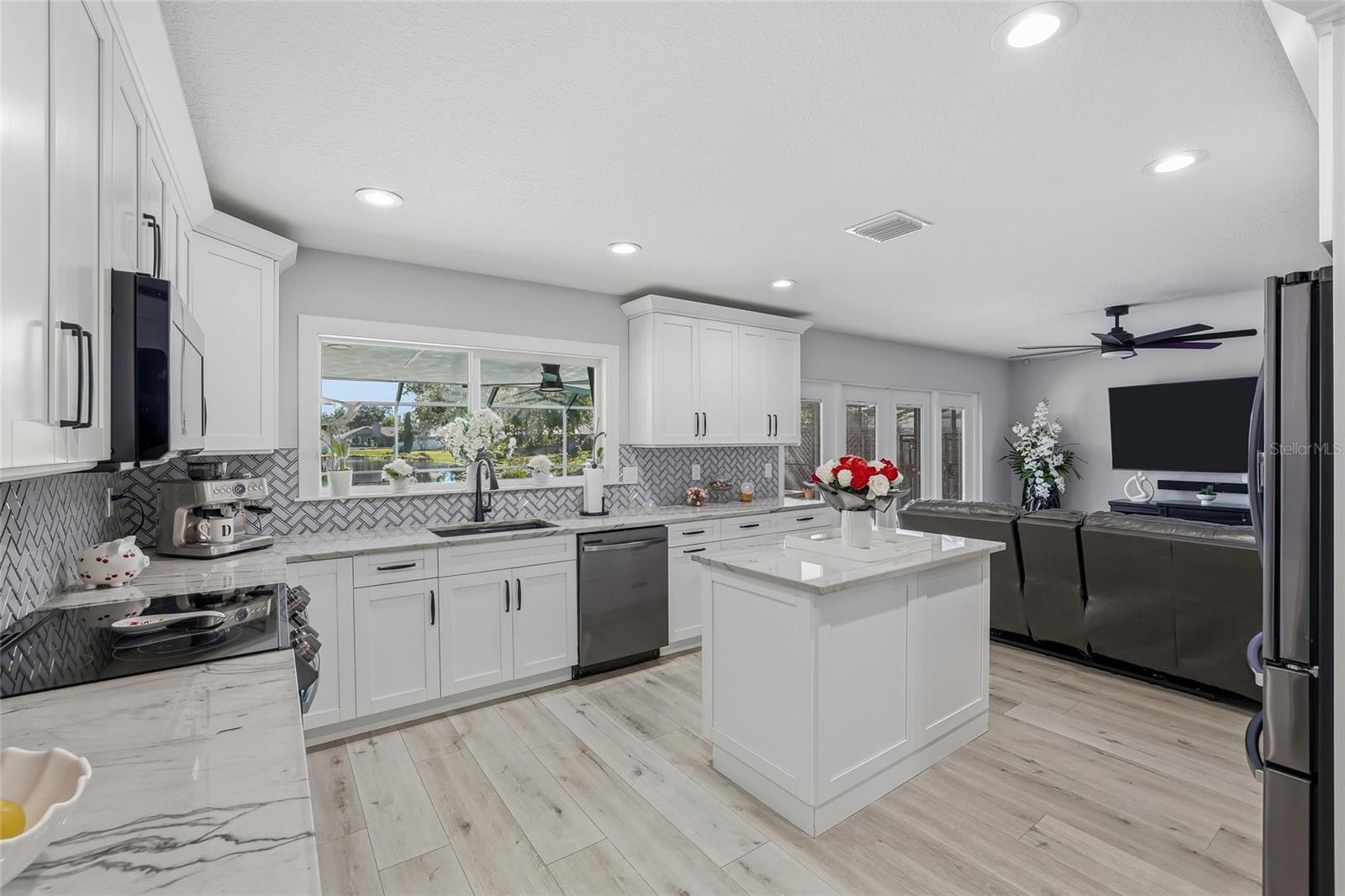 Image 16 of 69 For 4024 Dellbrook Drive