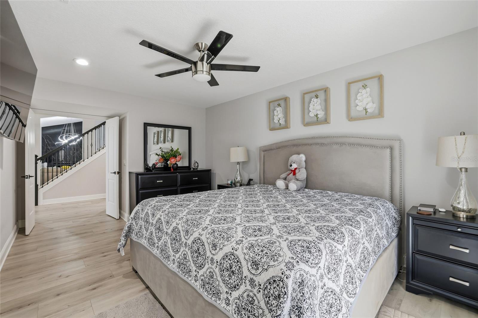 Image 25 of 69 For 4024 Dellbrook Drive