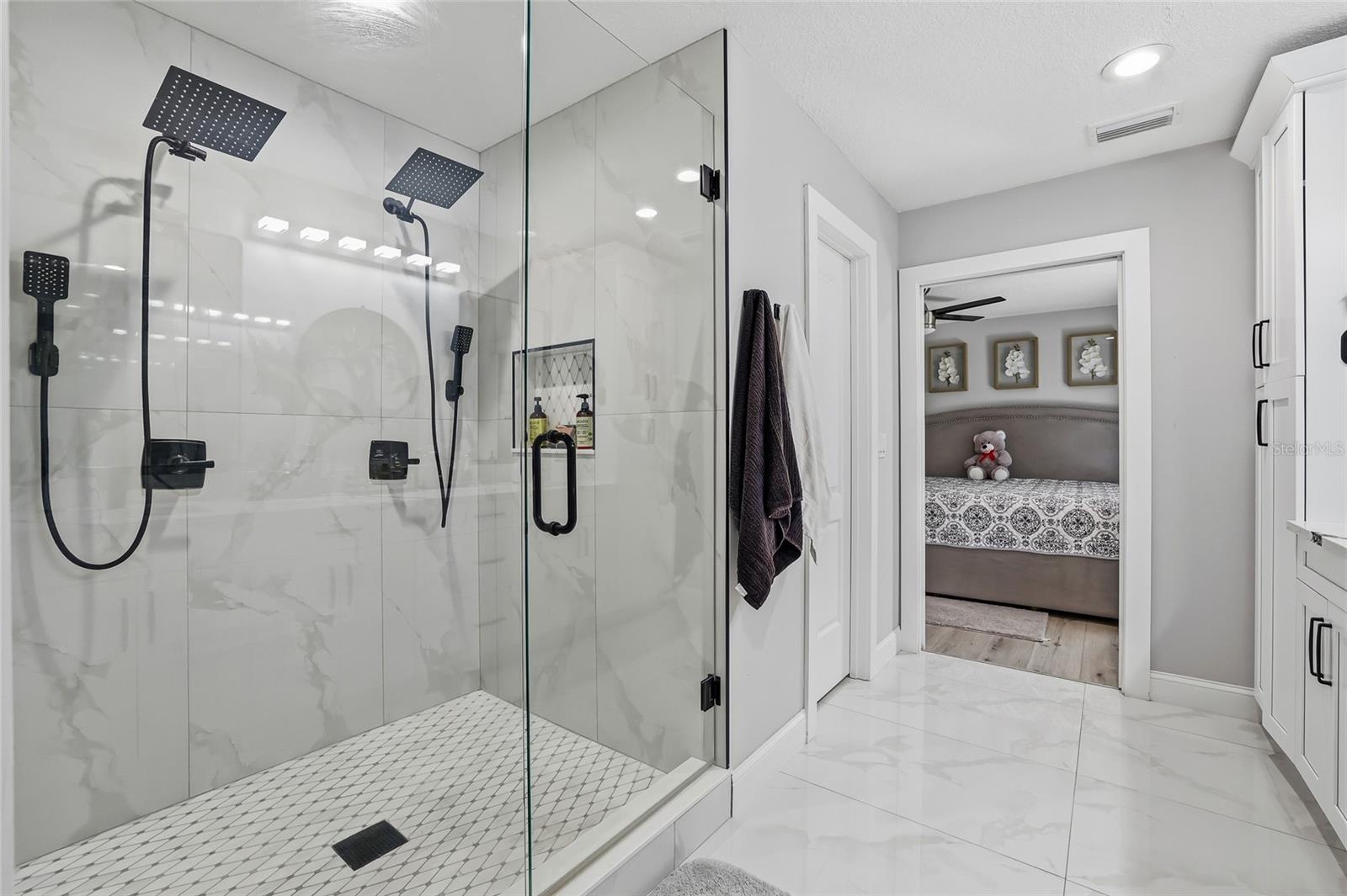 Image 31 of 69 For 4024 Dellbrook Drive