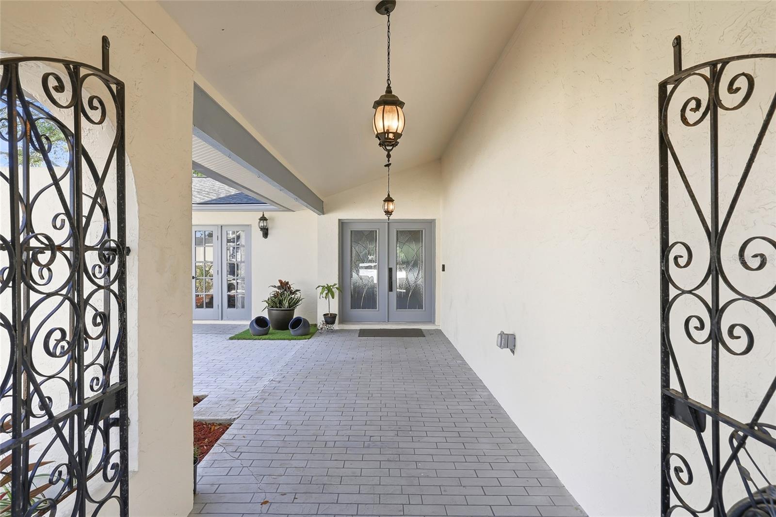 Image 5 of 69 For 4024 Dellbrook Drive