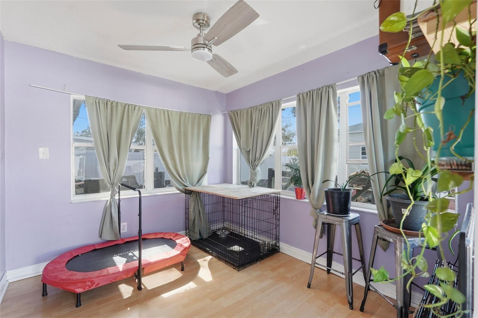 Image 14 of 27 For 3992 62nd Street N