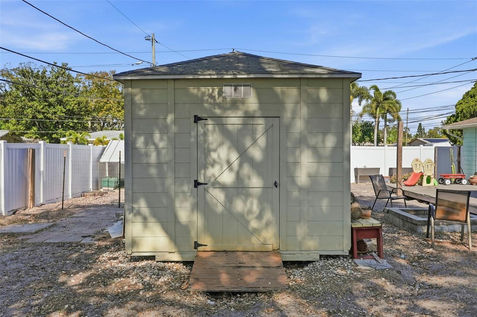 Image 25 of 27 For 3992 62nd Street N