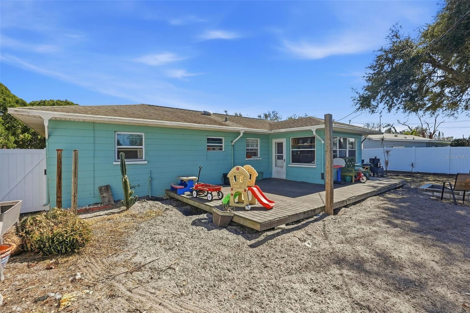 Image 27 of 27 For 3992 62nd Street N