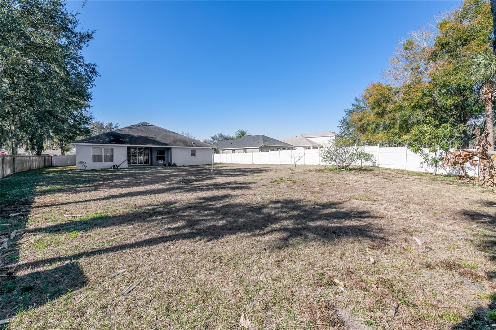 Image 36 of 42 For 1128 Helmsdale Drive