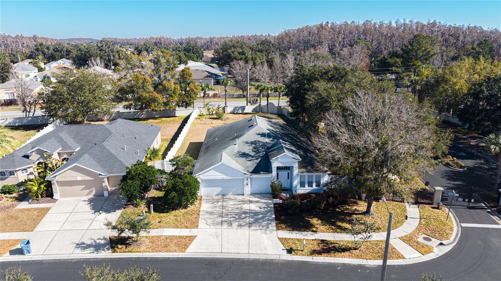 Image 39 of 42 For 1128 Helmsdale Drive