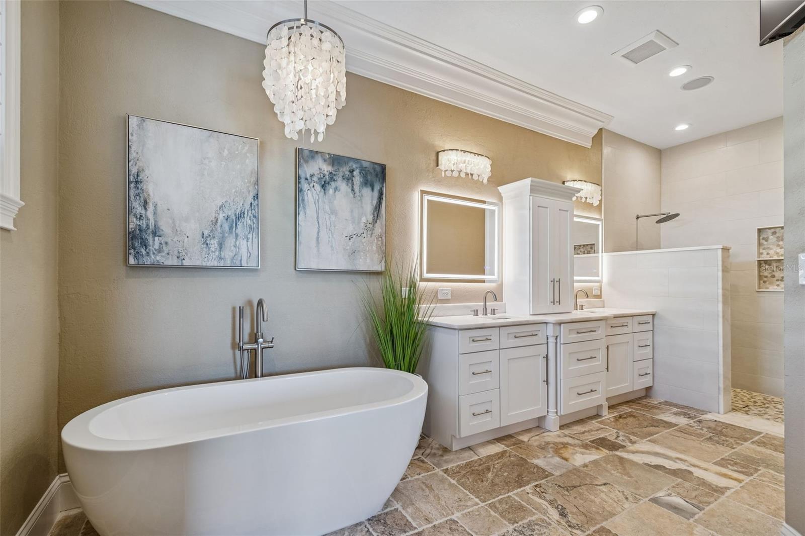 Image 22 of 67 For 605 55th Avenue