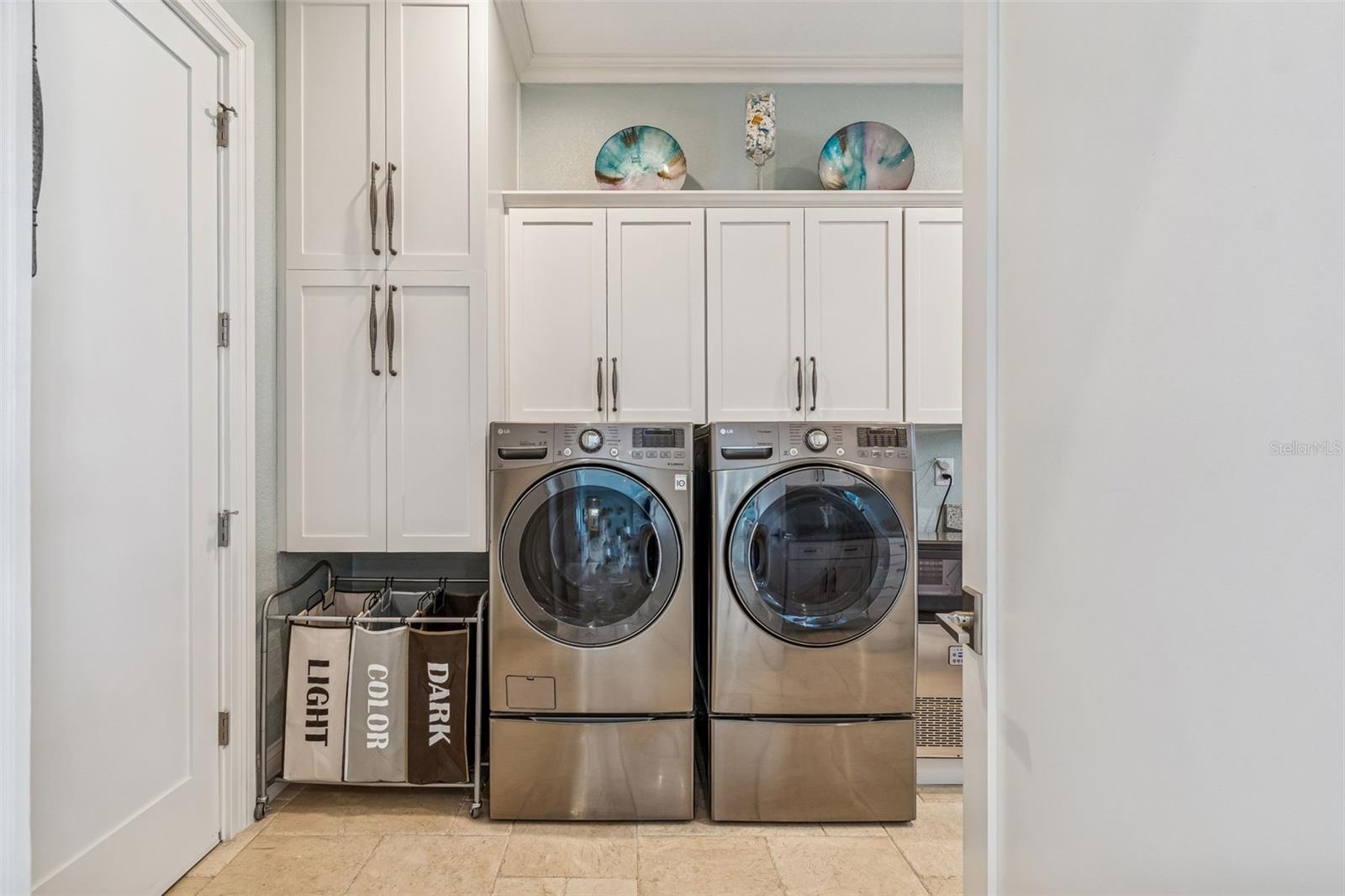 Image 35 of 67 For 605 55th Avenue