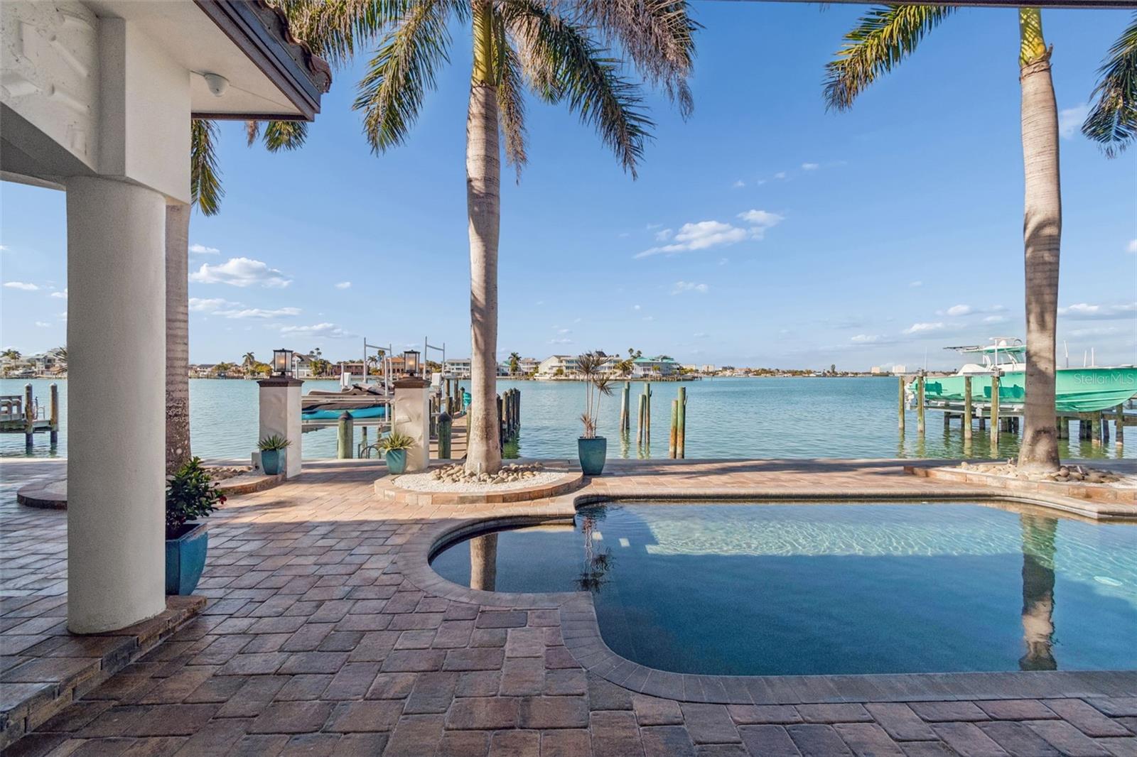 Image 38 of 67 For 605 55th Avenue