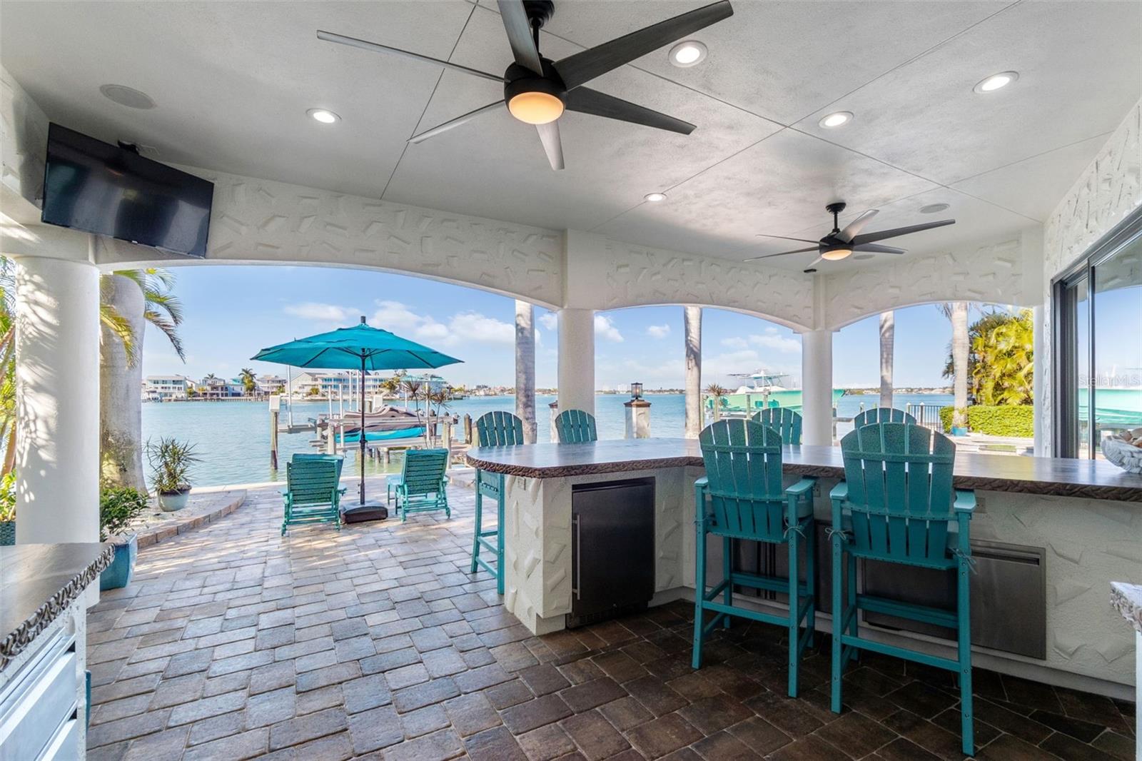 Image 40 of 67 For 605 55th Avenue