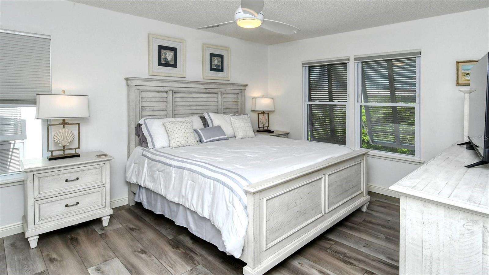 Image 12 of 22 For 6044 Peppertree Way 233b