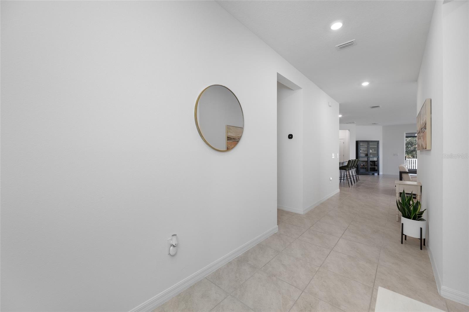 Image 36 of 72 For 20076 Azul Marble Loop