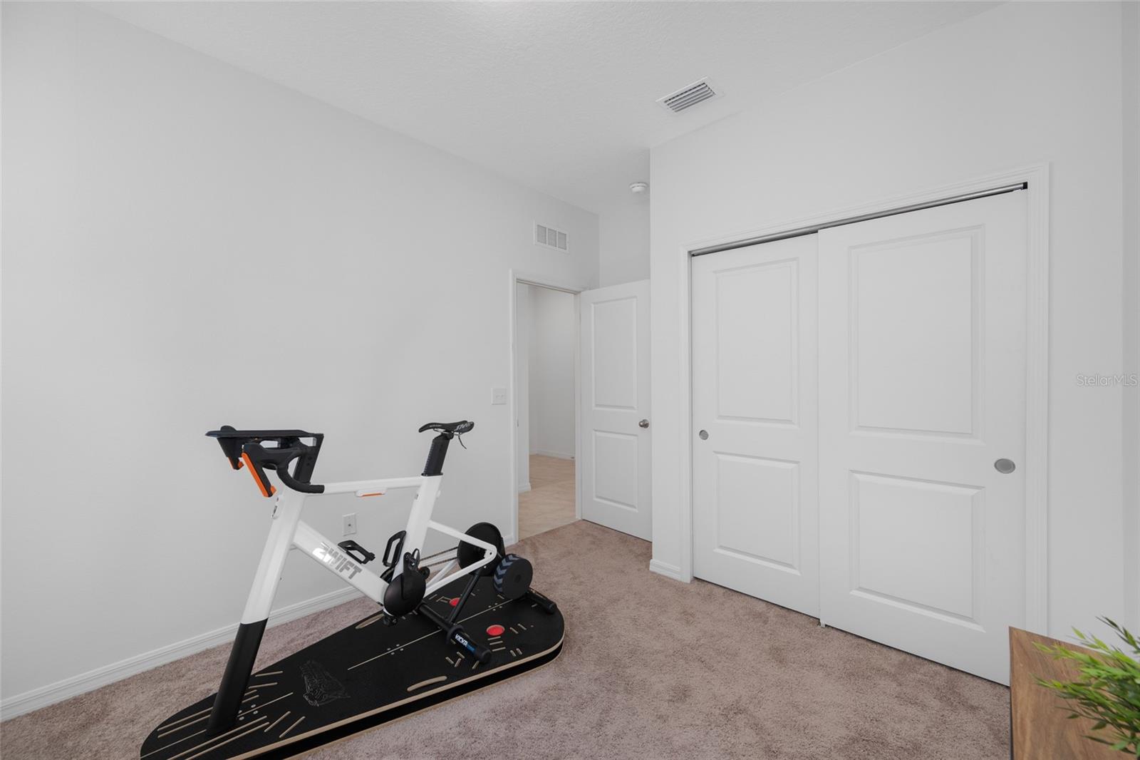 Image 55 of 72 For 20076 Azul Marble Loop