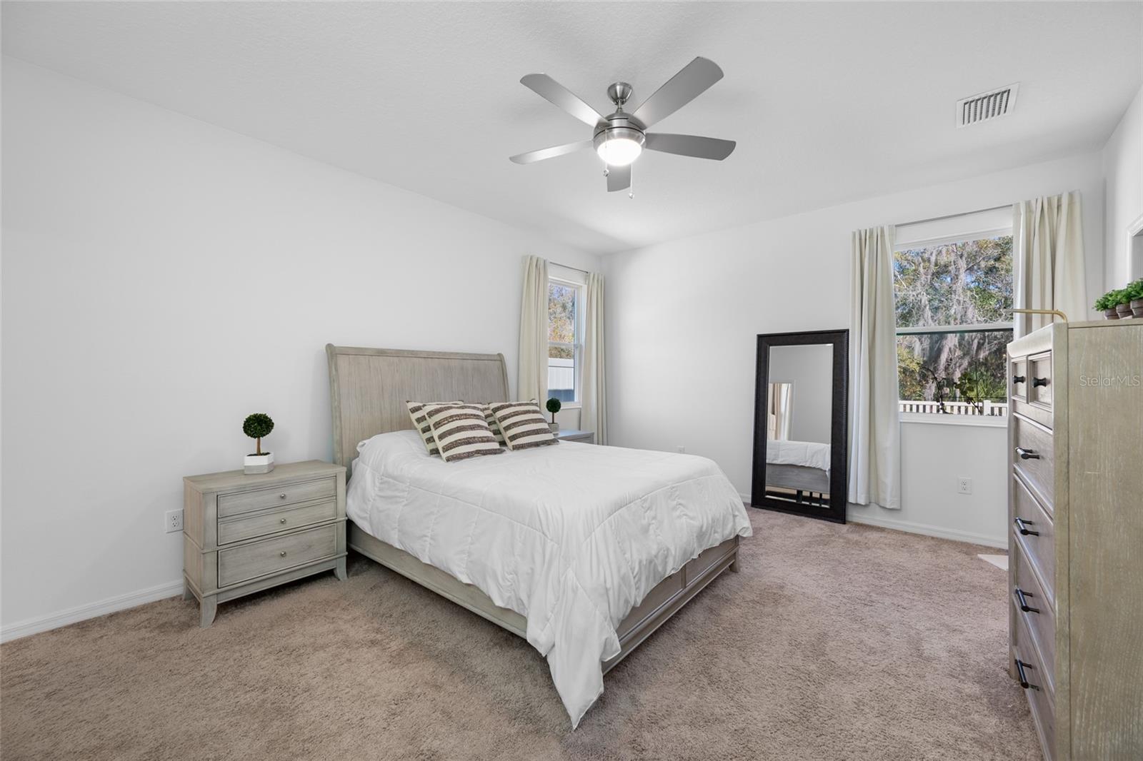 Image 60 of 72 For 20076 Azul Marble Loop