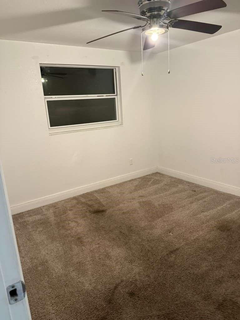 Image 26 of 52 For 8518 Woodlake Drive