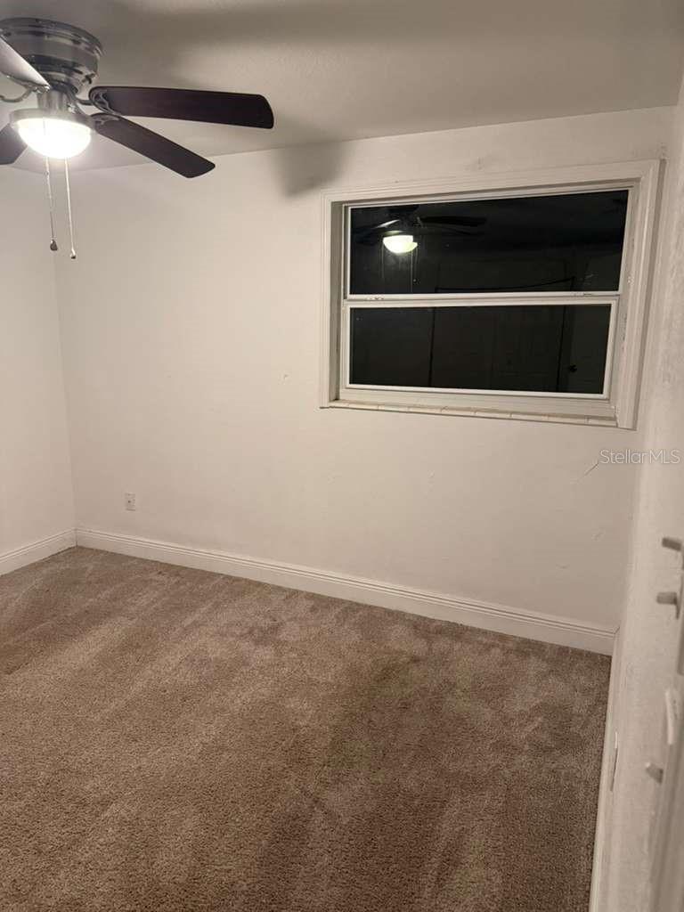 Image 27 of 52 For 8518 Woodlake Drive