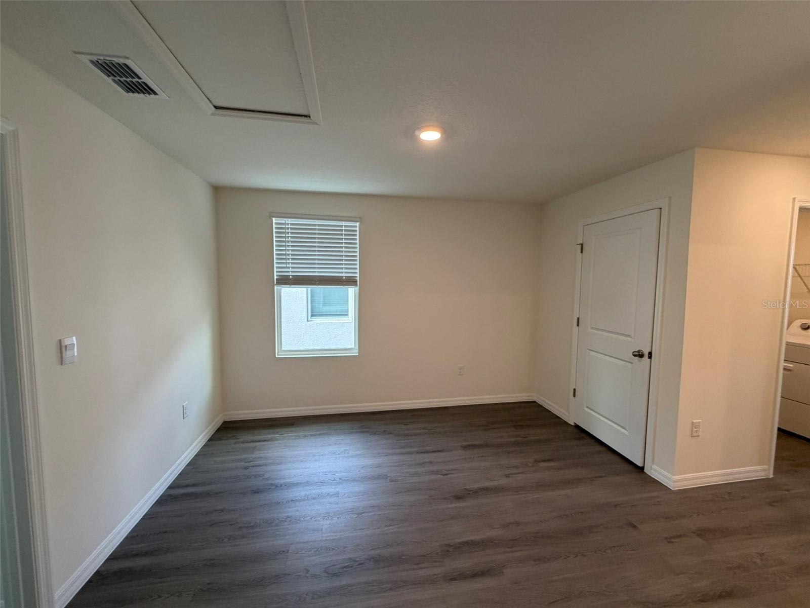 Image 16 of 20 For 35991 Sunflower Hill Drive