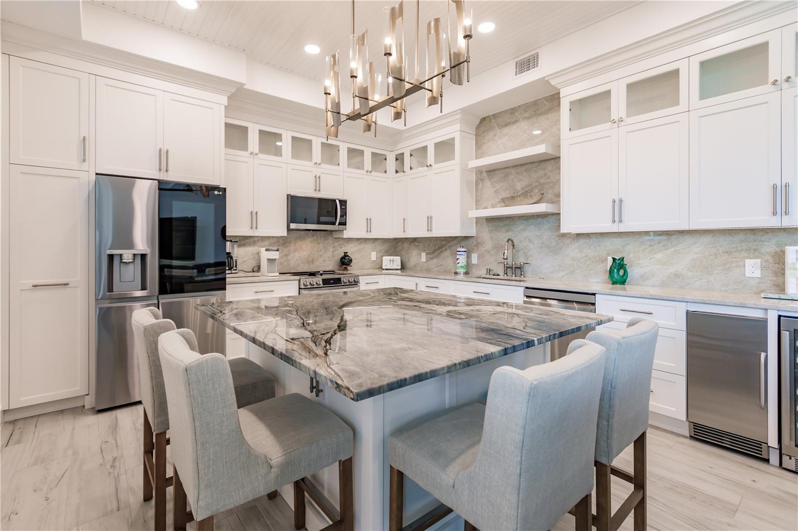 Image 11 of 28 For 6042 Peppertree Way 224b