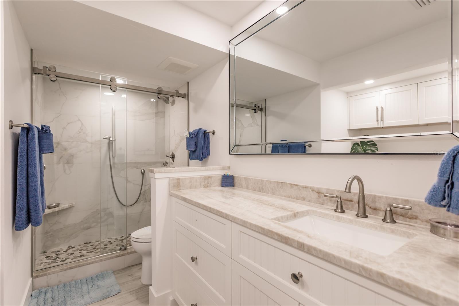 Image 24 of 28 For 6042 Peppertree Way 224b