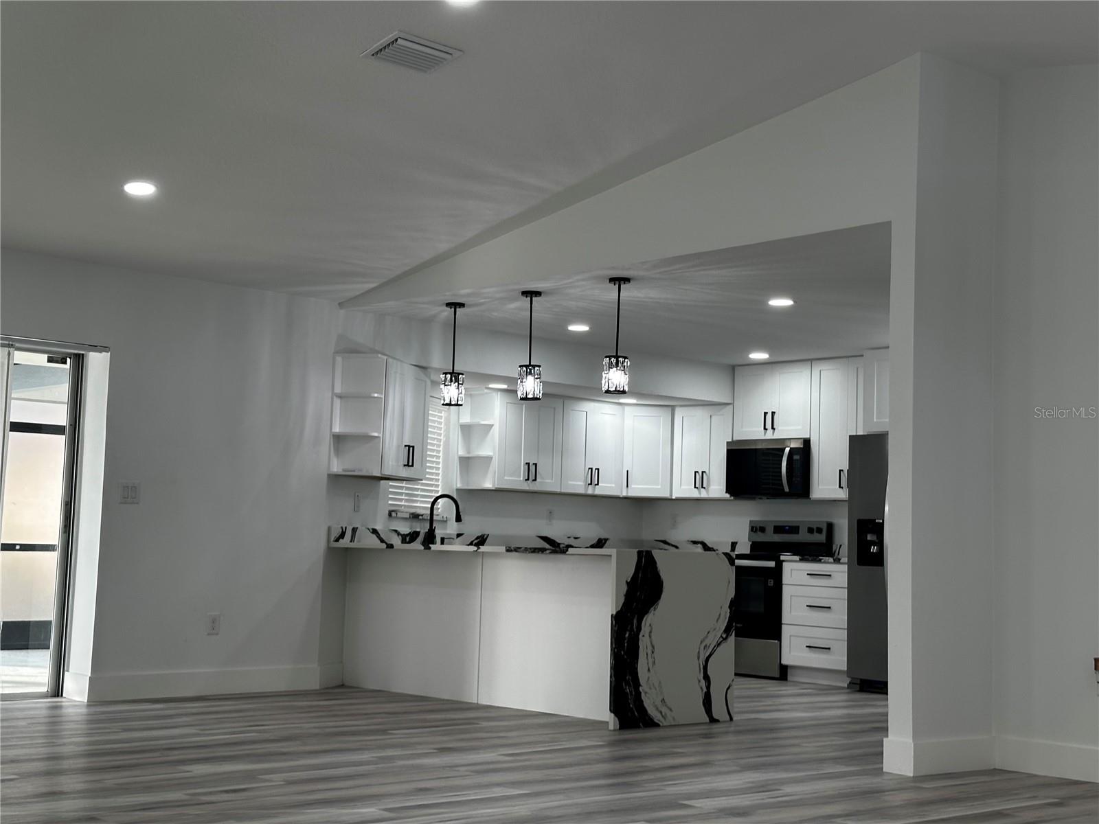 Image 16 of 44 For 5507 Nimitz Road