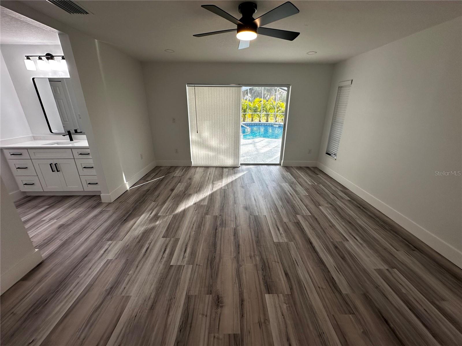 Image 28 of 44 For 5507 Nimitz Road