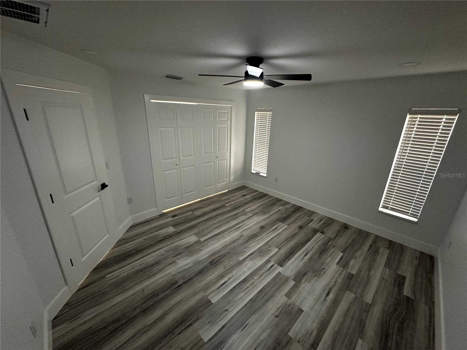 Image 32 of 44 For 5507 Nimitz Road